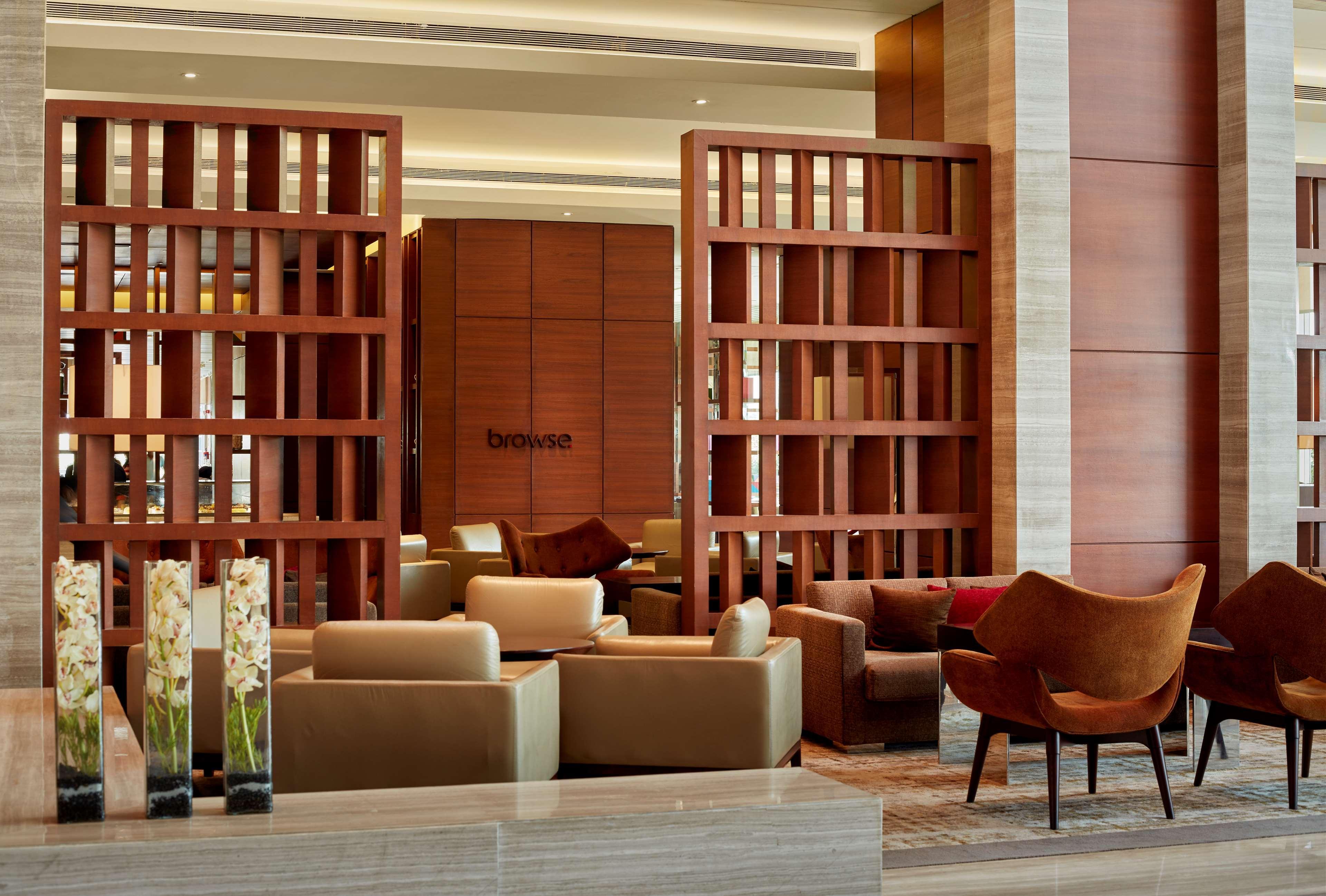 Hyatt Regency Chandīgarh Zewnętrze zdjęcie Lobby
